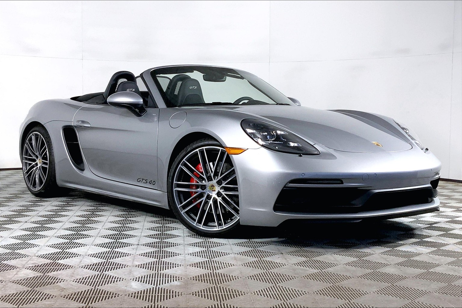 New 2025 Porsche 718 GTS 4.0 2D Convertible in Honolulu
